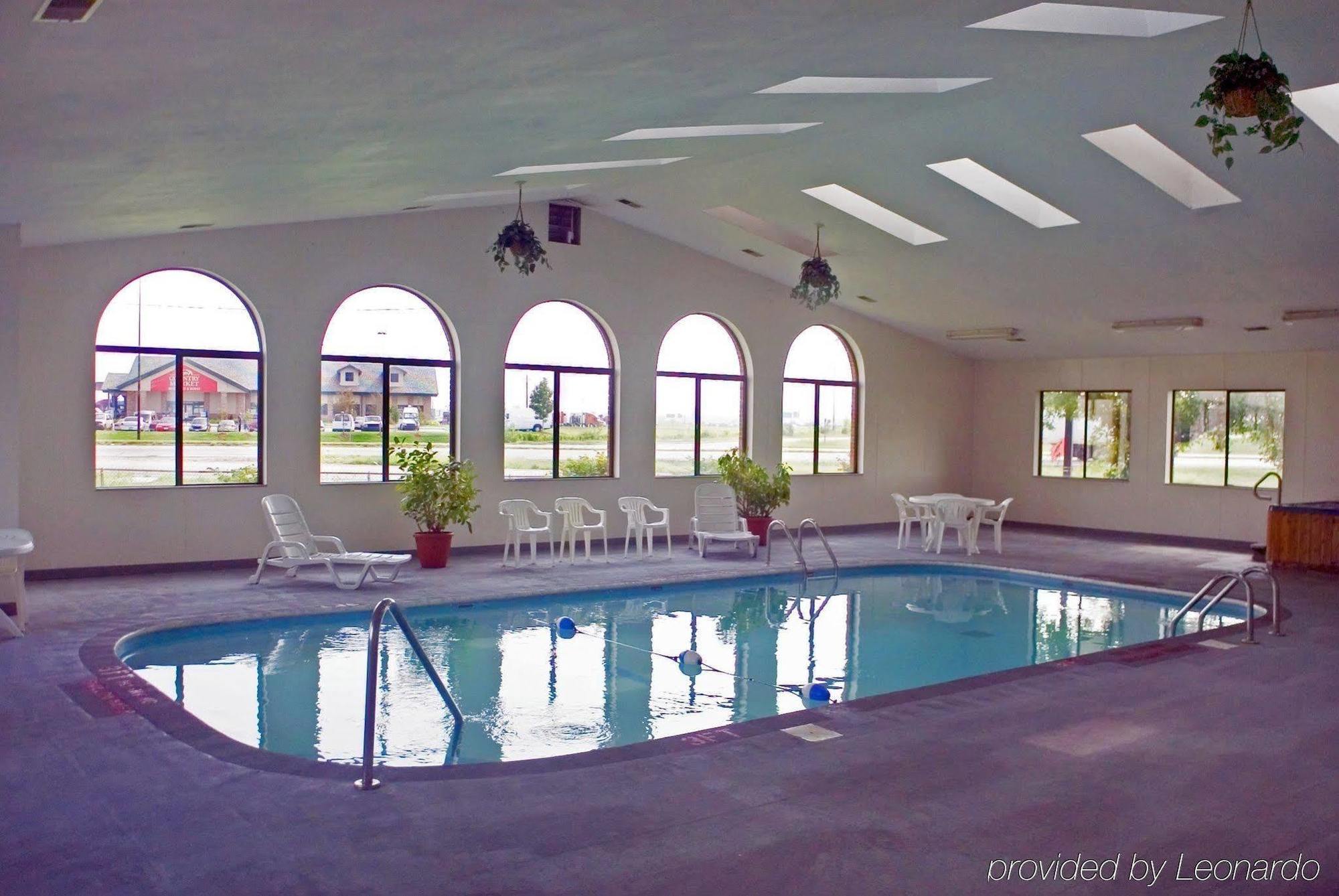 Red Lion Inn & Suites Pontoon Beach Съоръжения снимка